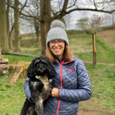 NHS Physiotherapist specialising in Hand Trauma, and Mum of 4 amazing children and 2 dogs! Just getting into cycling 🚲 and thinking of trying speed walking 😊.