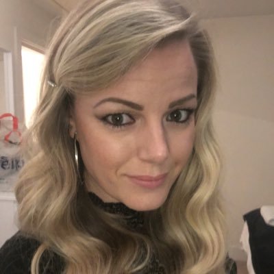 Business Psychologist | Lover of coffee, fireworks and fast cars 🏎️