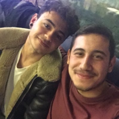 rowlen34's profile picture. 