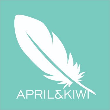 snapincharms's profile picture. 