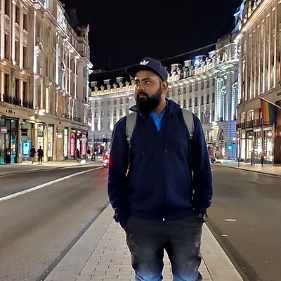 mdmohsinkalam's profile picture. Techie during the day, hustler by the night.