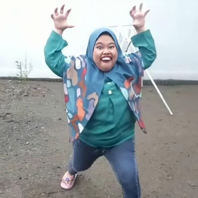 kemaren yg liat bio gw , kabarnya sih meninggal
