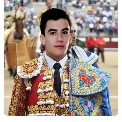 Viviendo en un maravilloso país que los rojos se quieren cargar. No se lo consentiremos. Arriba España!!!