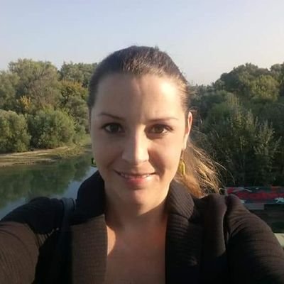 JankaKneifel's profile picture. Janka