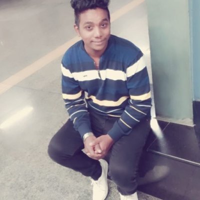 shaan9040's profile picture. Banker- 👫 - Hotelier 🏨 I would listen to whatever you say , Because every heart ❤ has a different story 📸 - ShaanKaGyaan