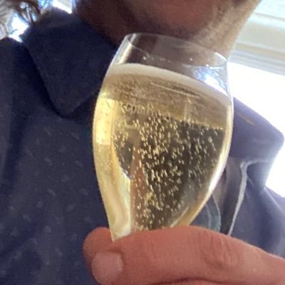 emieltwit's profile picture. 