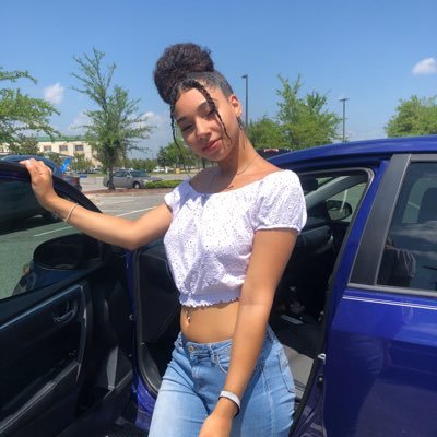 briaunnna's profile picture. it’s all just a phase IG@baddie_bribri