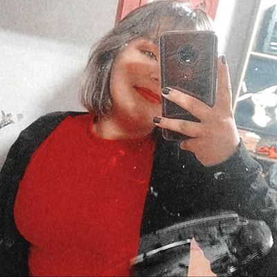 insta:veronicaschiller
git hub: https://t.co/nrz20YRZiF
linkedin: Veronica Schiller
analista e desenvolvedor de sistemas
c.e.o diabetly 🫀