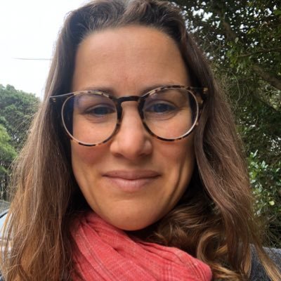 Medical anthropologist in Aotearoa New Zealand, health & inequality, poetry and collaborative ethnography, co-editor of Commoning Ethnography