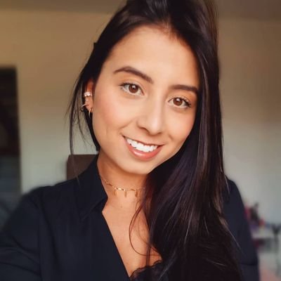 “Não sejas forte como uma onda que tudo destrói, mas sim como uma fortaleza que tudo suporta.”