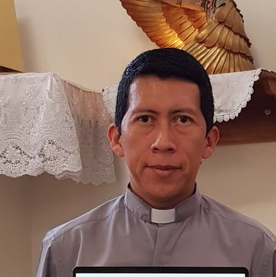 #Sacerdote (25/03/2006). Arquidiócesis de San Salvador, El Salvador. #Comunicación para la #Comunión. Parroquia San Juan Bautista #Cojutepeque