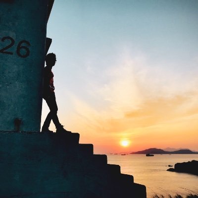 DulangaJay's profile picture. Retweet != Endorsement