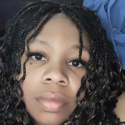 Hourglass_Diva's profile picture. 