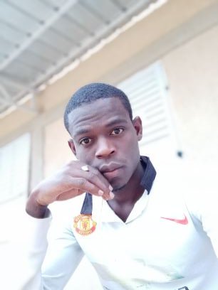 Moustap46321902's profile picture. 