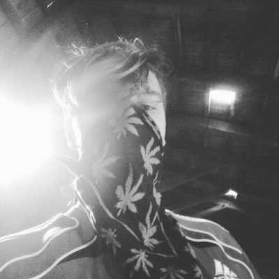 dave905090's profile picture. nevim