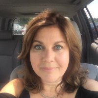 Susan Yeager - @SuzeY1128 Twitter Profile Photo