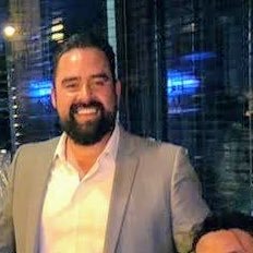 Profesional en Logística que ama las ventas y busca constantemente ayudar y servir al sector Automotriz.