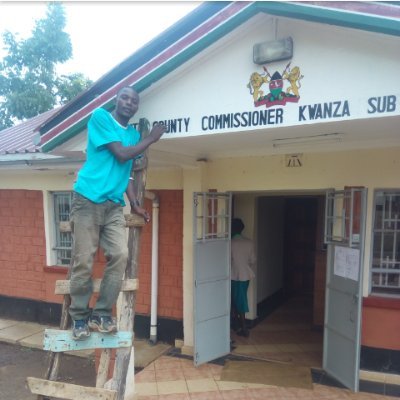 EllisNamasaka's profile picture. 