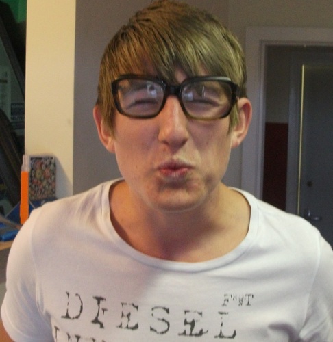 Aar0n_Ward's profile picture.