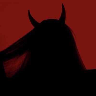 Imrose_xy's profile picture. Everything that kills me makes me feel alive 🎶