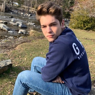 avergarac19's profile picture. Economía UC3M 📈