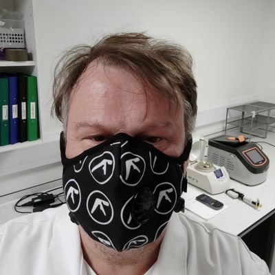 Chair in Molecular Virology @UniKent CoV/flu virologist, pseudotyper & geek. European federalist. Lab twitter/webpage: https://t.co/7moMMyHYWc