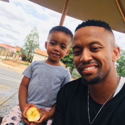 ntapiDaddyKaPK's profile picture. The father nextdoor😅