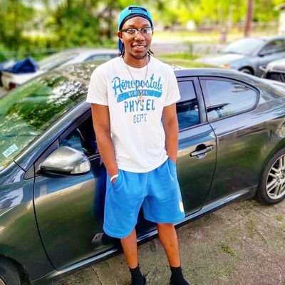 🙌Keep God First🙏
🤙🏾Twitch Affiliate🤙🏾
🏆Founder of DCG🥂🏆
