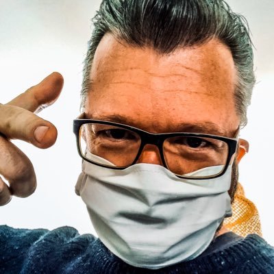 fidel_karsto's profile picture. Frontend development addict who should tweet more. ;-)