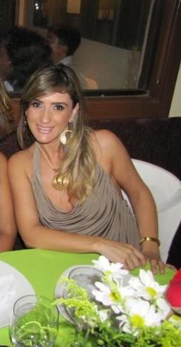 Gerente Comercial - FM Cidade 101,9 - Dourados M.S.
http://t.co/eSqIXkgFTB