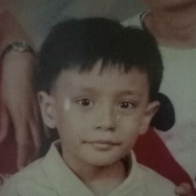 hmahesa_'s profile picture. Bukan siapa siapa, kayak aku buat dia