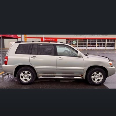 ifeanyi45163018's profile picture. Laughing