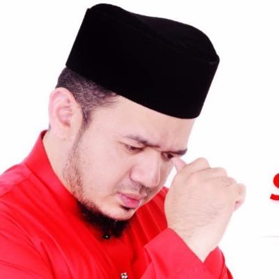 Ketua UMNO Bahagian Kangar / #DFB https://t.co/PSYb7cvk6l