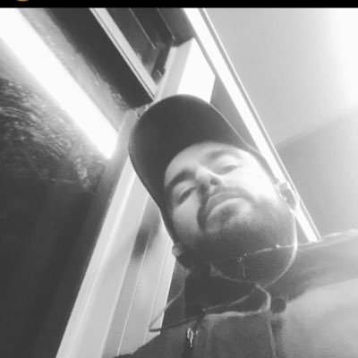 HelloSausage's profile picture. You must defeat Sheng Long to stand a chance.