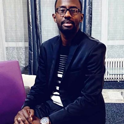 Dr d’Etat en O-Stomatologie - Diplômé d’études spécialisées de chirurgie Orale - Chef de service de Stomatologie du centre hospitalier inter régional de Kaédi.