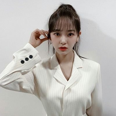 Lee Euijin/Bigflo/UNB||
Wave/UNMe🐰💞💞
gugudan/sejeong/ddanjjak