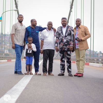 Questeur Adjoint du Sénat, Sénateur de la République,
Directeur Direction Générale des Recettes de Kinshasa/DGRK,
Receveur Principal/DGRK
Fiscaliste,
Economiste