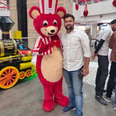 harshvpandey03's profile picture. 