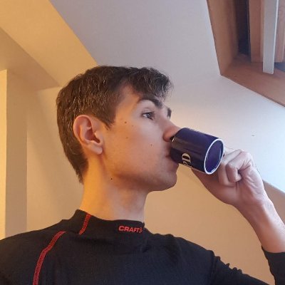 teacentric's profile picture. фасад функціональної людини