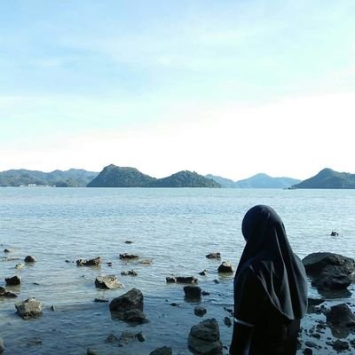 pipikaa18's profile picture. Ailurophile
🐱🐈