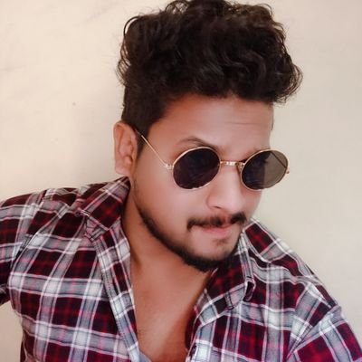 हमसे उम्मीद मत रखना की हम कुछ और लिखेंगे...
हम कट्टर हिन्दू हैं...
जब भी लिखेंगे
जय श्री राम
लिखेंगे