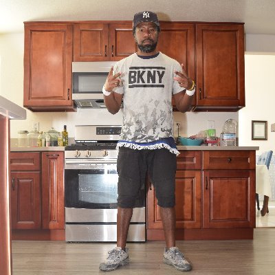 Cali #HebrewIsraelite #indie hip hop artist, photographer,music engineer, film digital media production entrepreneur Grey Space™ Booking:novaevolved@gmail.com