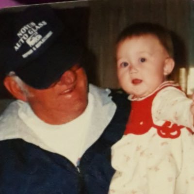 Hvahle's profile picture. Taken 3-11-16.❤ Junior at Thunder Ridge High School! Baby boy due July 2!!💙❤ Elisha Michiel Wayne Eck born 6/16/17!!!