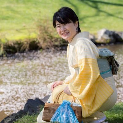 ライフワークとして、地元浜松の魅力発信と浜松注染、遠州木綿の着物を広める活動中。DA PUMPライブも黄色い着物で参戦してます!Welcome HAMAMATSU!
DA PUMP/Jam9/静岡SSUボニータ推し