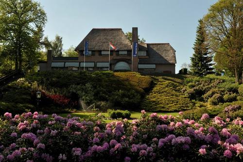 PHWipselberg's profile picture. Officiële trouw- en vergaderlocatie op de Veluwe. 90 kamers, veel faciliteiten en outdoor terrein Veluwe-Valley. Free WIFI in alle kamers en openbare ruimten!