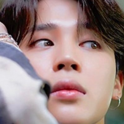 Jimin❤️ とにかくjiminが大好きで❤️大好きで仕方ない大人armyです💜 好きが溢れて独り言します😅 マンネラインよりのオルペン🐥🐯🐰💜💜 10歳の息子がいます！ 無言フォロー歓迎です！ Twitterも不慣れですがよろしくお願いします‼️ パクジミンを愛する会🐥族No.190。