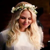 Paola ☾ (@redfolklore_) 's Twitter Profile