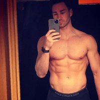 PJ (@pjfee) 's Twitter Profile
