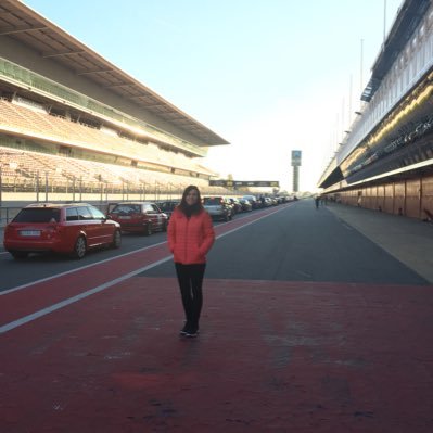 carolinariro's profile picture. 