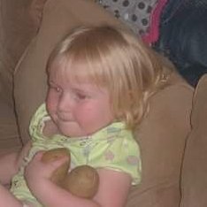 QueenMarshmall1's profile picture. I like to draw

They/Them